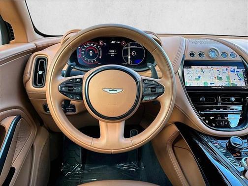 2023 Aston Martin DBX 707
