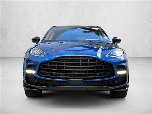 2023 Aston Martin DBX 707