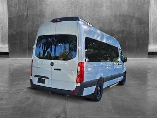 2025 Mercedes-Benz Sprinter 2500 High Roof