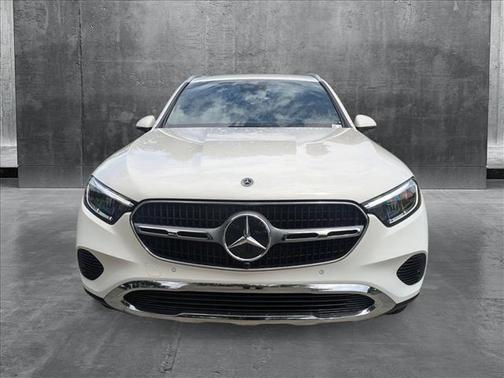 2025 Mercedes-Benz GLC 300 Base