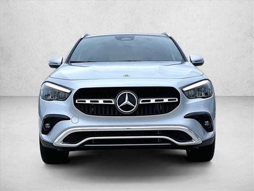 Cirrus Silver Metallic 2026 Mercedes-Benz GLA 250 4MATIC