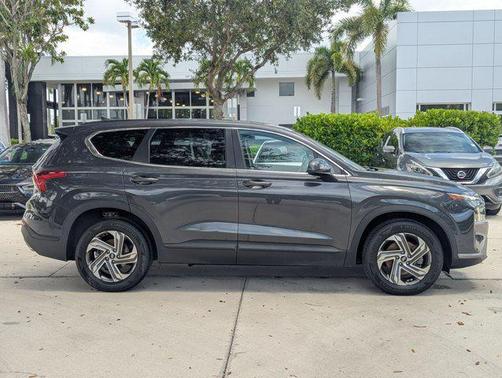 2021 Hyundai SANTA FE SE