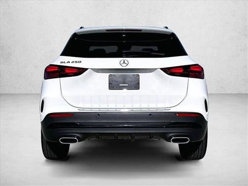 2025 Mercedes-Benz GLA 250 4MATIC