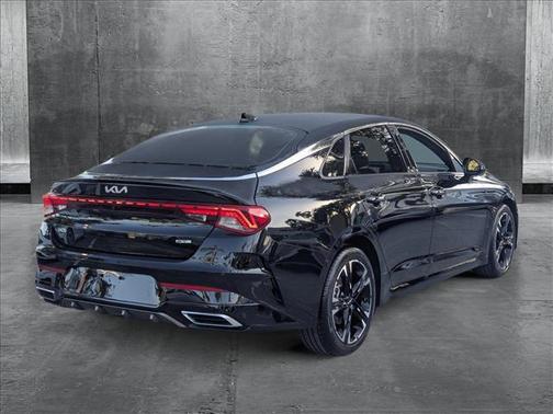 2023 Kia K5 GT-Line