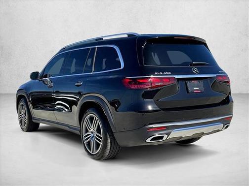 2026 Mercedes-Benz GLS 450 4MATIC