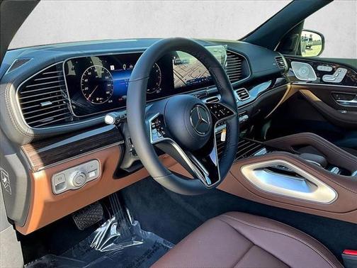 2026 Mercedes-Benz GLS 450 4MATIC