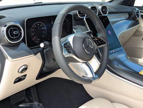 2026 Mercedes-Benz GLC 300 Base