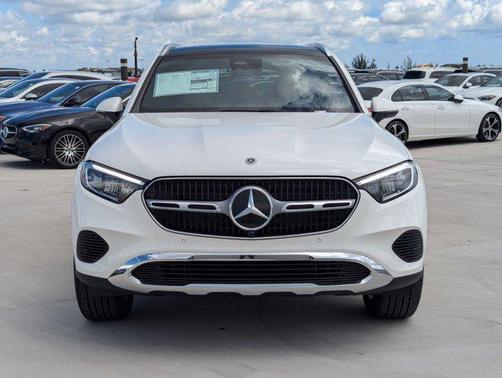 2026 Mercedes-Benz GLC 300 Base