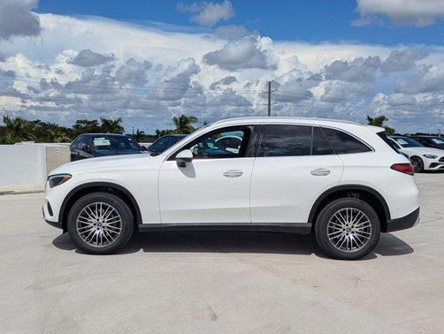 2026 Mercedes-Benz GLC 300 Base