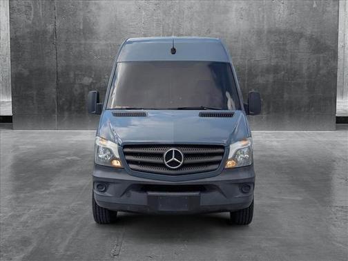 2018 Mercedes-Benz Sprinter 2500 Standard Roof