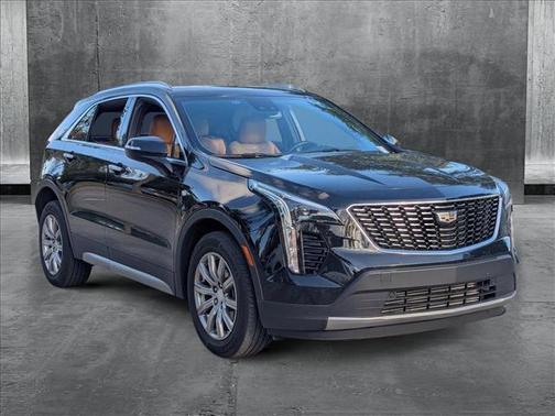 2021 Cadillac XT4 Premium Luxury
