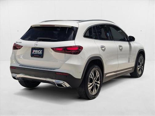 2025 Mercedes-Benz GLA 250 4MATIC
