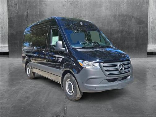 2025 Mercedes-Benz Sprinter 2500 Standard Roof
