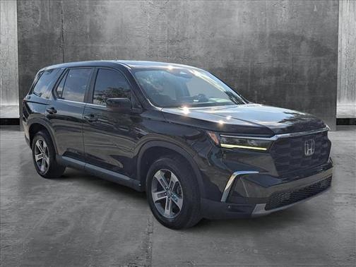 2023 Honda Pilot AWD EX-L 7 Passenger