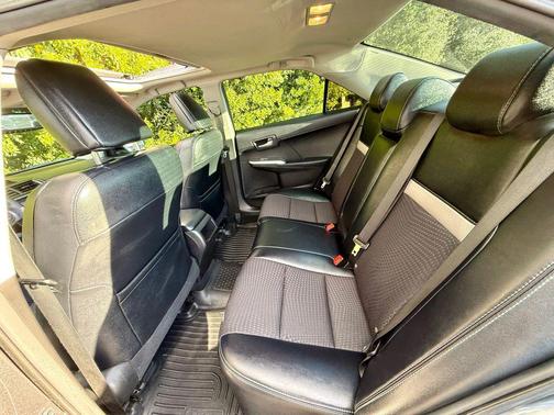2014 Toyota Camry SE Sport