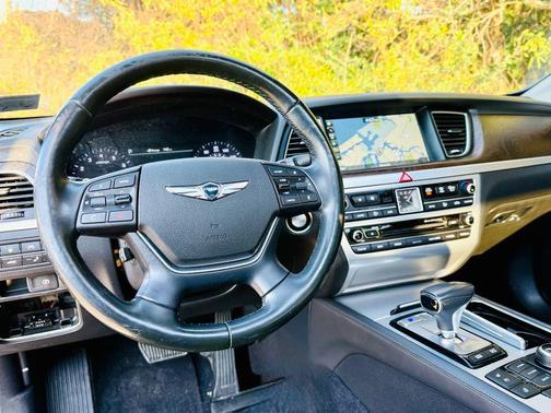 2018 Genesis G80 3.8