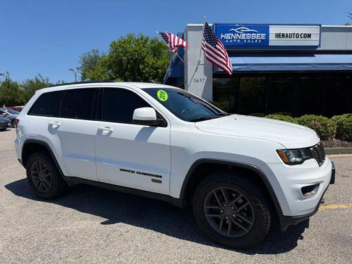 Bright White Clearcoat 2016 Jeep Cherokee Sport