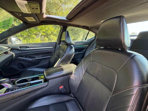 2023 Nissan Altima SR FWD