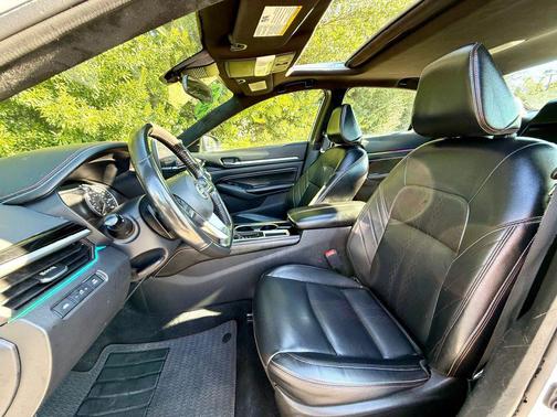 2023 Nissan Altima SR FWD