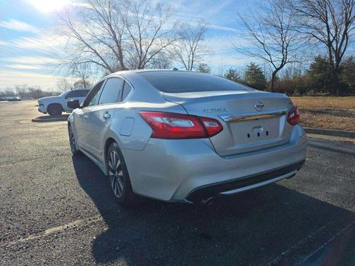 2017 Nissan Altima 2.5 SV