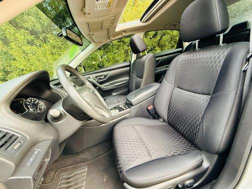 2017 Nissan Altima 2.5 SV