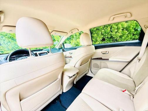 2014 Toyota Venza LE