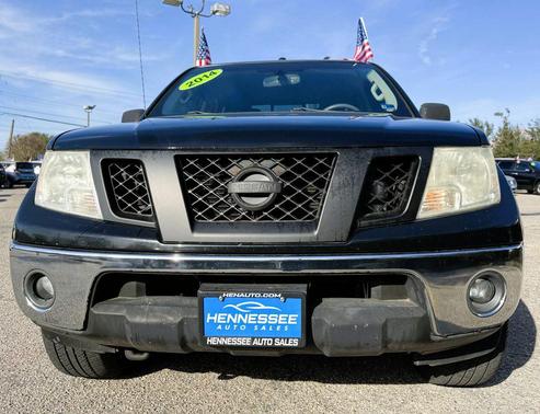 Black 2014 Nissan Frontier SL