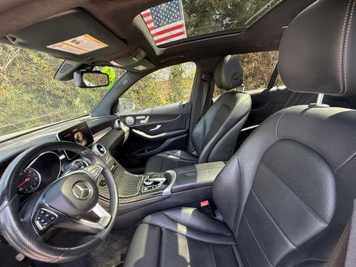 2017 Mercedes-Benz GLC 300 Base