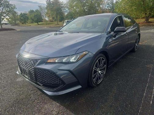 2019 Toyota Avalon XSE