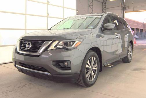 2019 Nissan Pathfinder SL