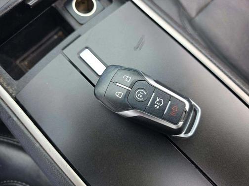 2014 Lincoln MKZ Base