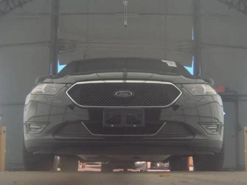 2017 Ford Taurus SHO