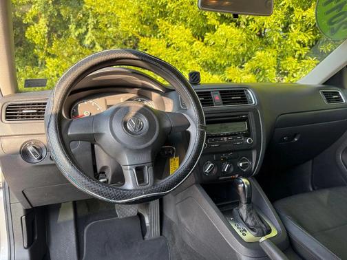 2011 Volkswagen Jetta SE