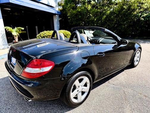 Black 2008 Mercedes-Benz SLK-Class SLK280 Roadster