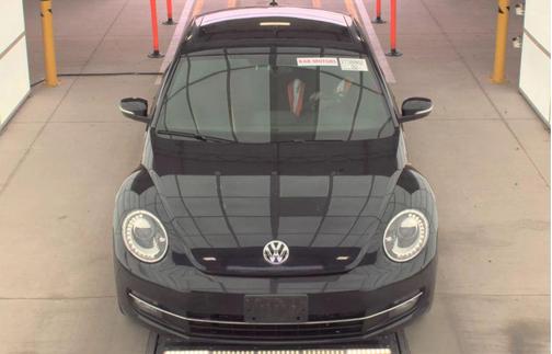 2013 Volkswagen Beetle 2.0T Turbo