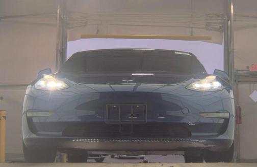 2022 Tesla Model 3 Standard Range
