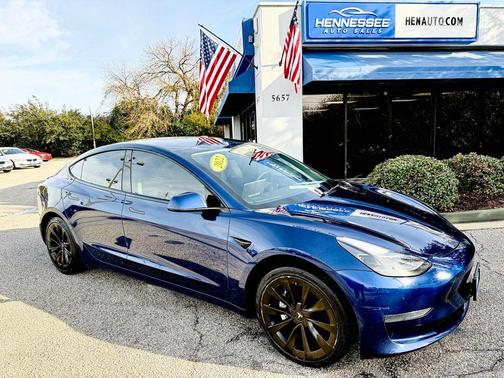 2022 Tesla Model 3 Standard Range