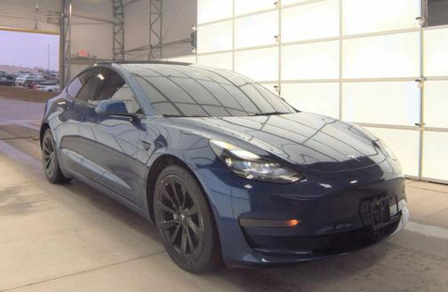 2022 Tesla Model 3 Standard Range