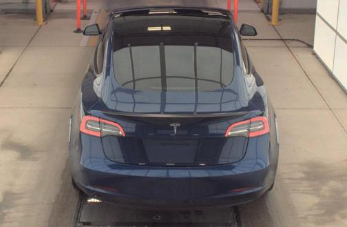 2022 Tesla Model 3 Standard Range