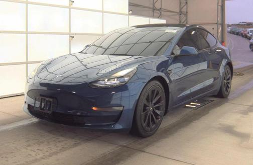 2022 Tesla Model 3 Standard Range
