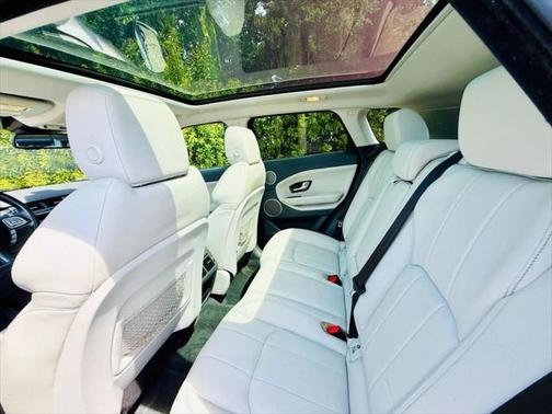 2019 Land Rover Range Rover Evoque SE