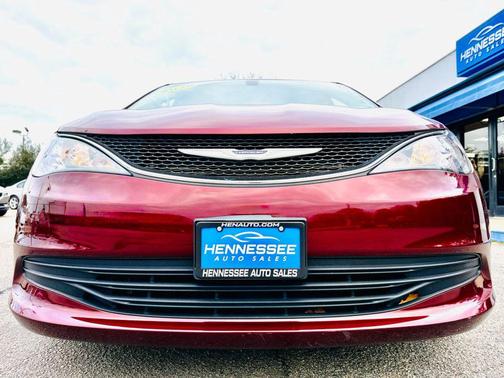 2020 Chrysler Voyager LXI