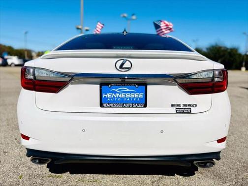2017 Lexus ES 350 Base