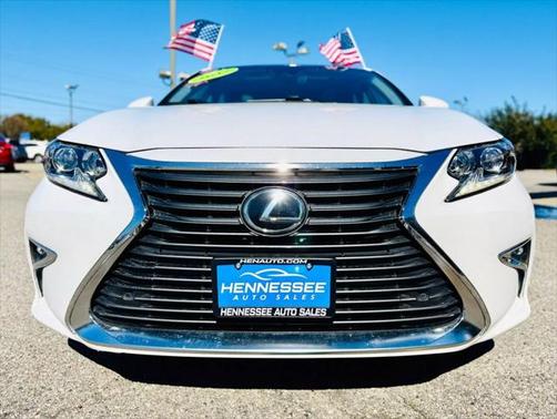 2017 Lexus ES 350 Base