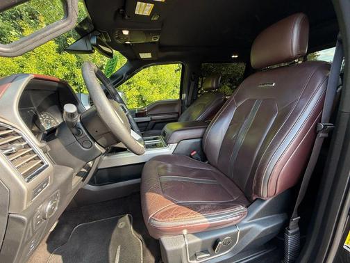 2015 Ford F-150 Platinum