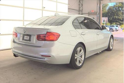 2018 BMW 330 xDrive