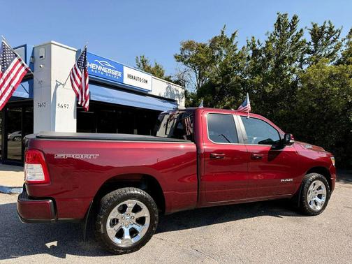 Delmonico Red Pearlcoat 2019 RAM 1500 Big Horn