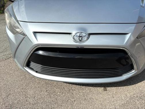 2017 Toyota Yaris iA Base