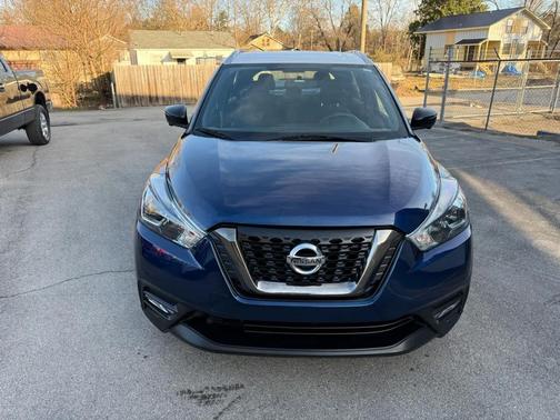 2018 Nissan Kicks SV