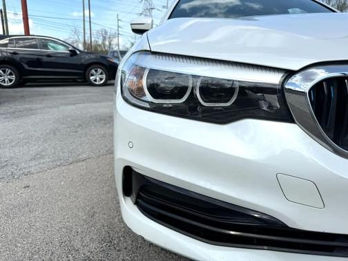 2019 BMW 530e iPerformance